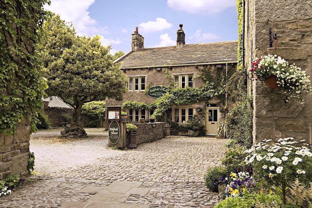 Hotel Ashfield House à Grassington Extérieur photo The Old Gate Inn