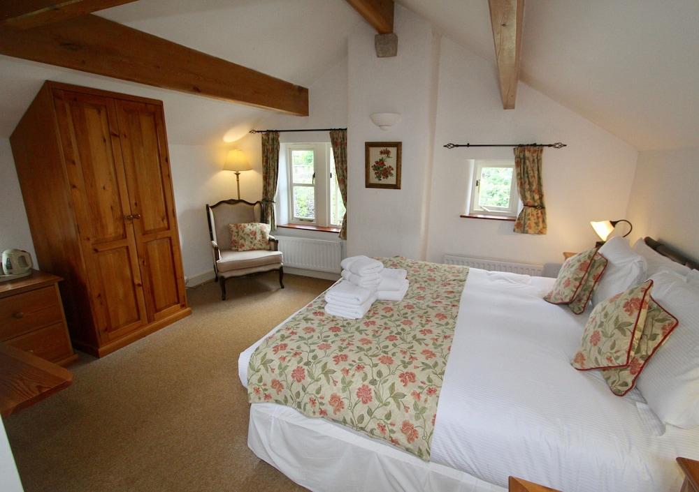 Hotel Ashfield House à Grassington Extérieur photo The Old Vicarage, bedroom