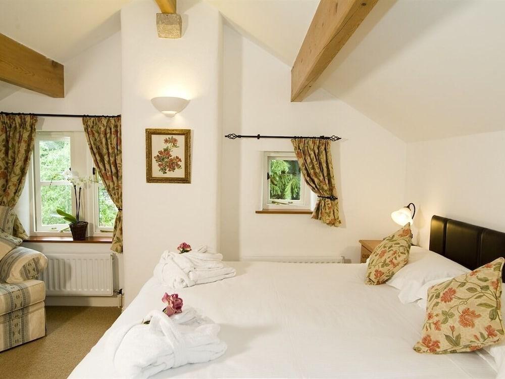 Hotel Ashfield House à Grassington Extérieur photo The Old Mill, bedroom
