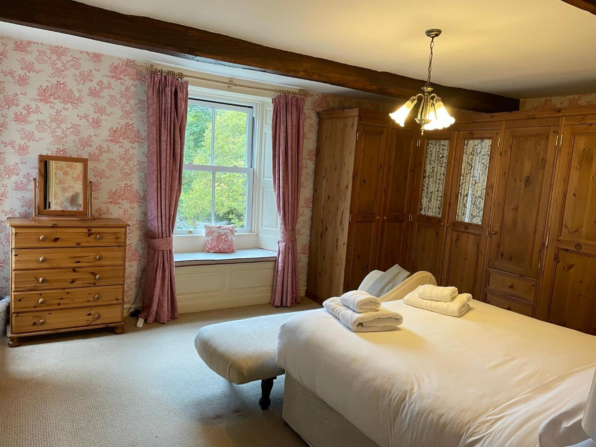 Hotel Ashfield House à Grassington Chambre photo The bedroom at The Old Vicarage